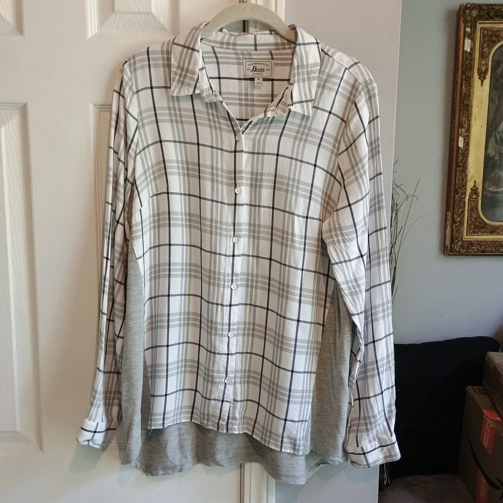 G.H. Bass & Co. Plaid Button Down Shirt Women's Gray White Long Sleeve - Picture 11 of 13